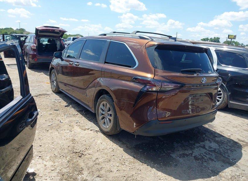 Toyota Sienna