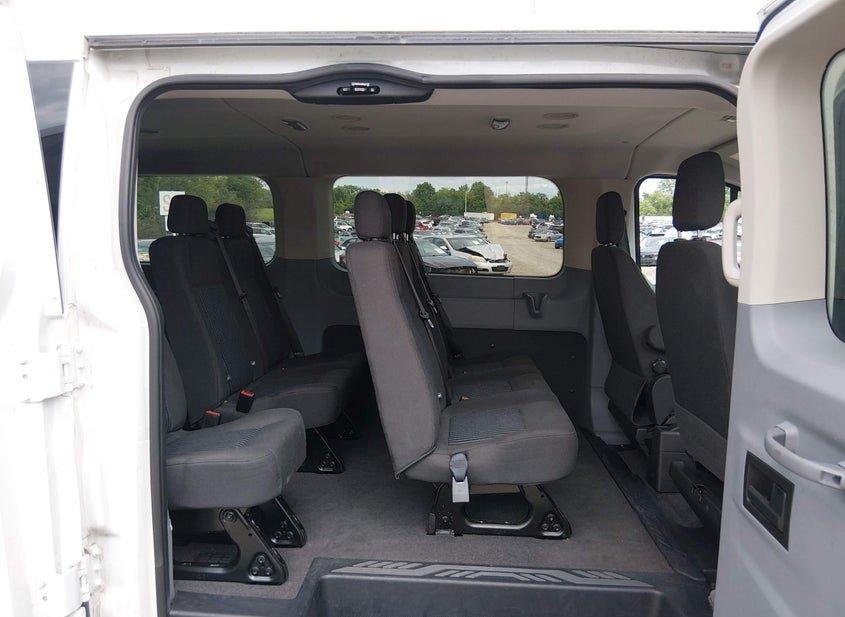 Ford Transit-350
