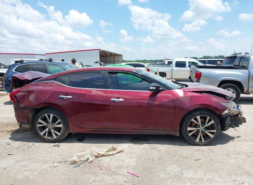 Nissan Maxima