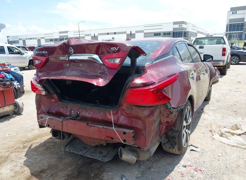 Nissan Maxima