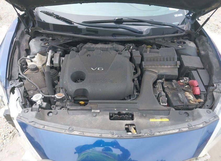 Nissan Maxima