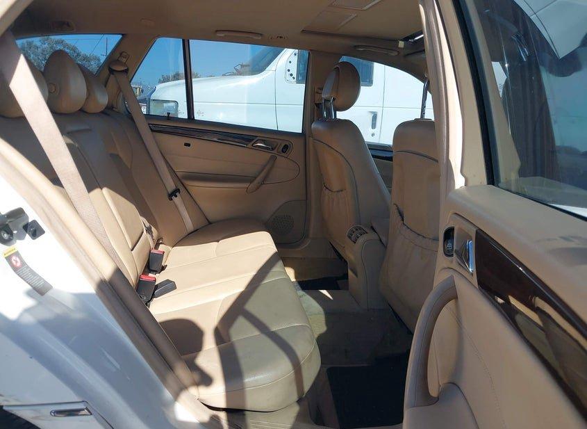 Mercedes-Benz C 320