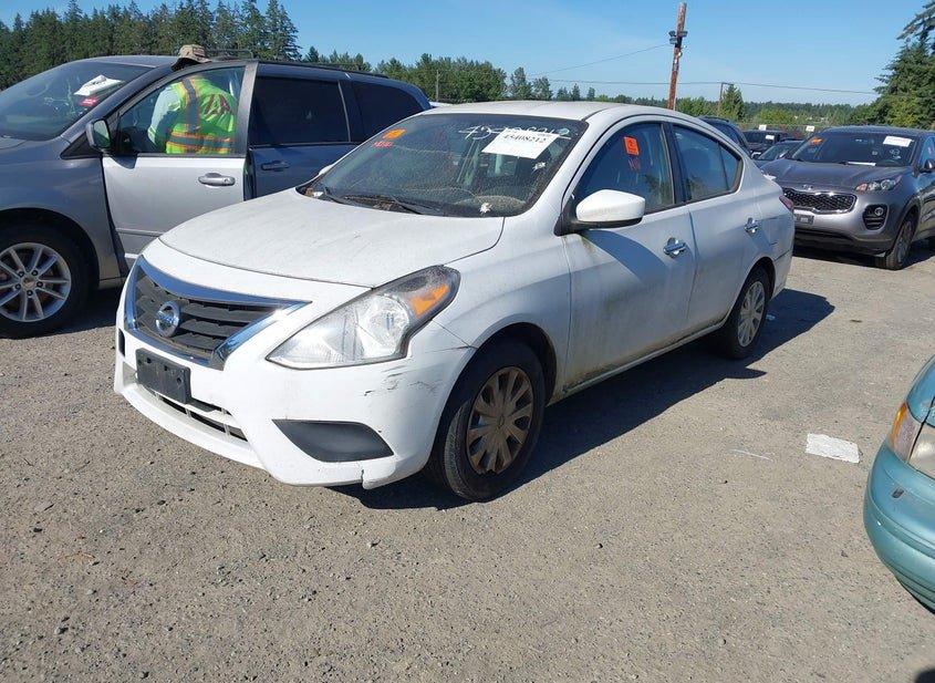 Nissan Versa