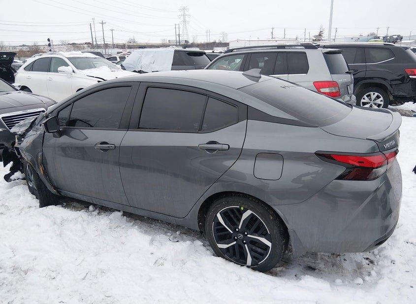 Nissan Versa