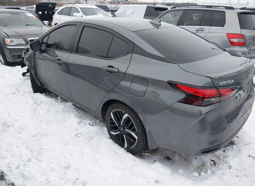 Nissan Versa