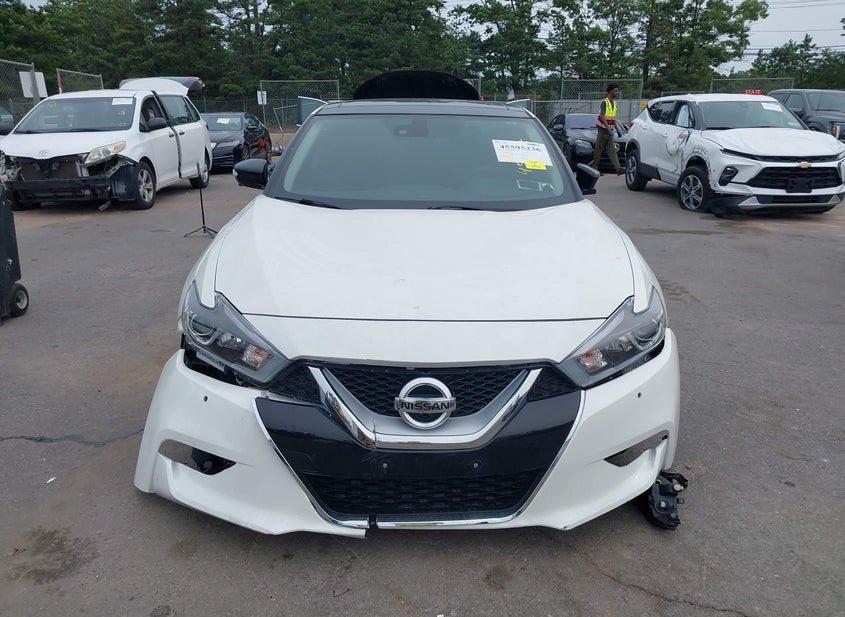 Nissan Maxima