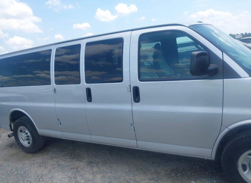 Chevrolet Express 3500