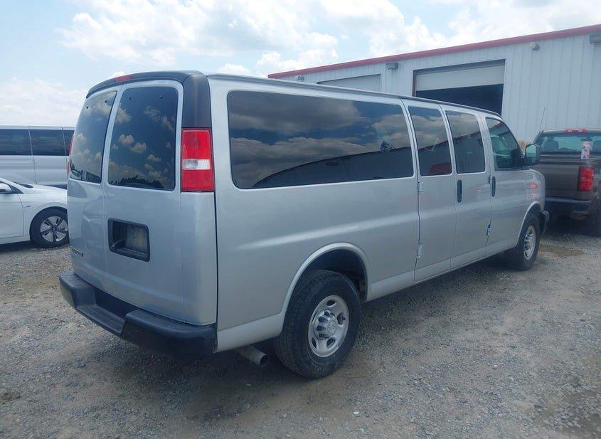 Chevrolet Express 3500