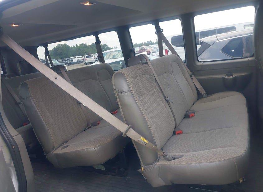 Chevrolet Express 3500