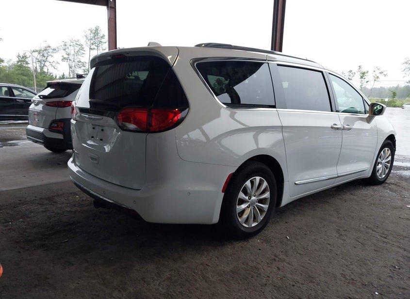 Chrysler Pacifica
