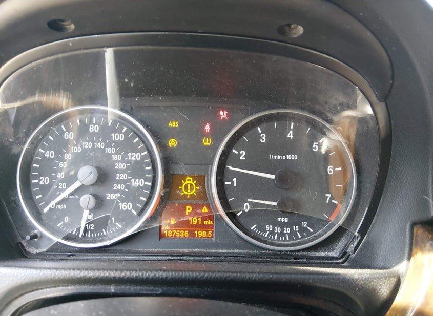 BMW 328I