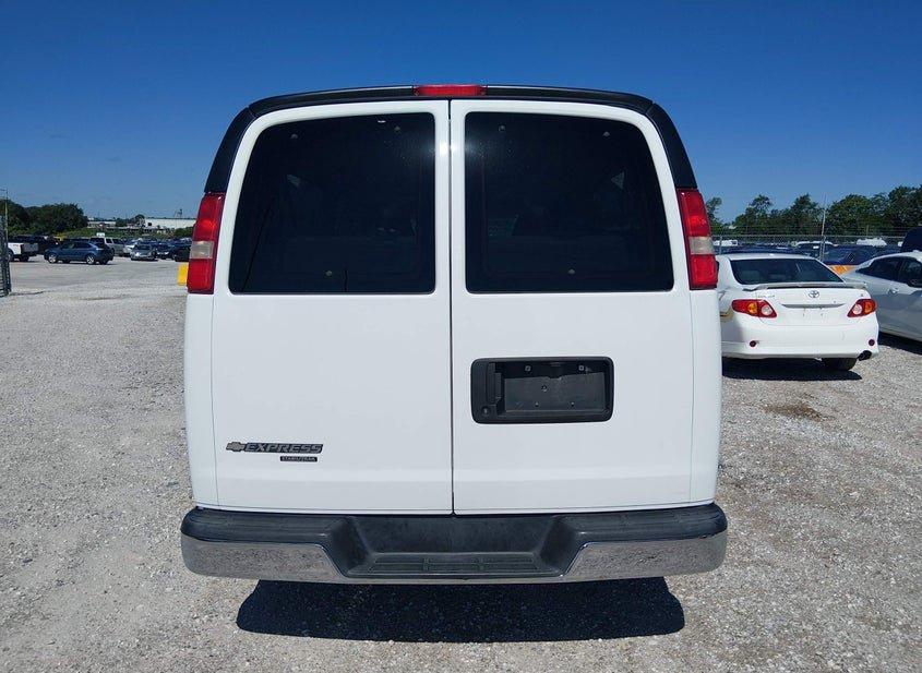 Chevrolet Express 3500