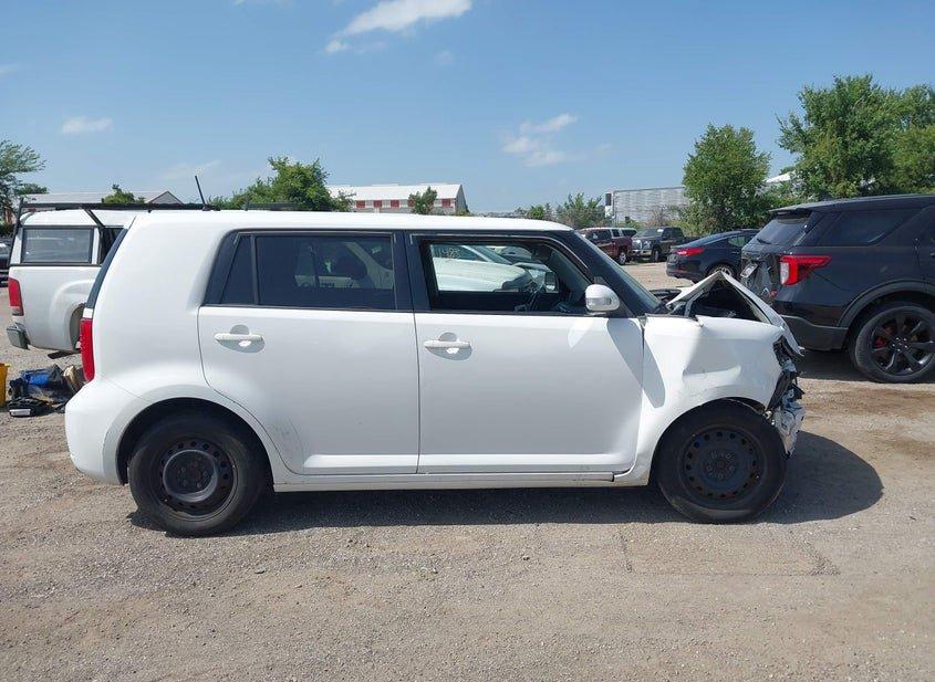 Scion Xb