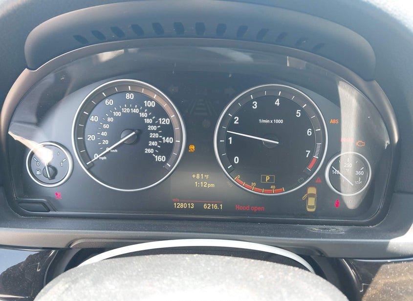 BMW 528I