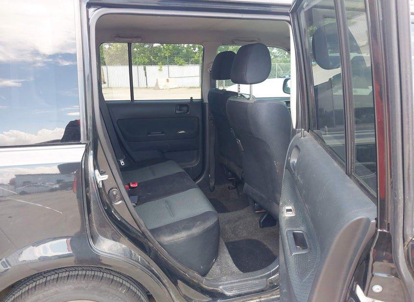 Scion Xb