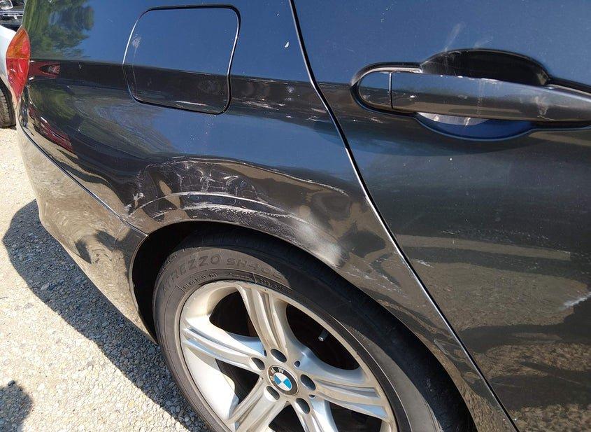 BMW 328I