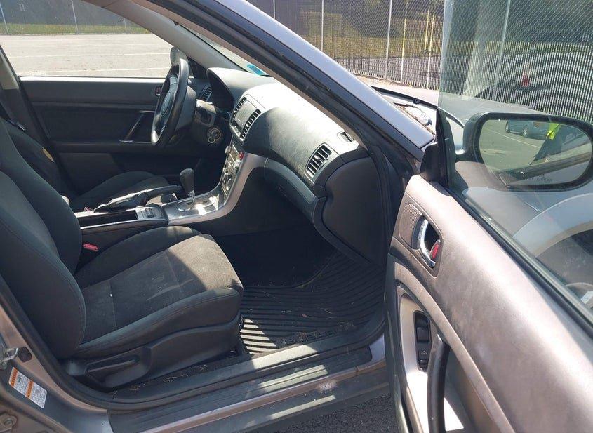 Subaru Outback (Natl)