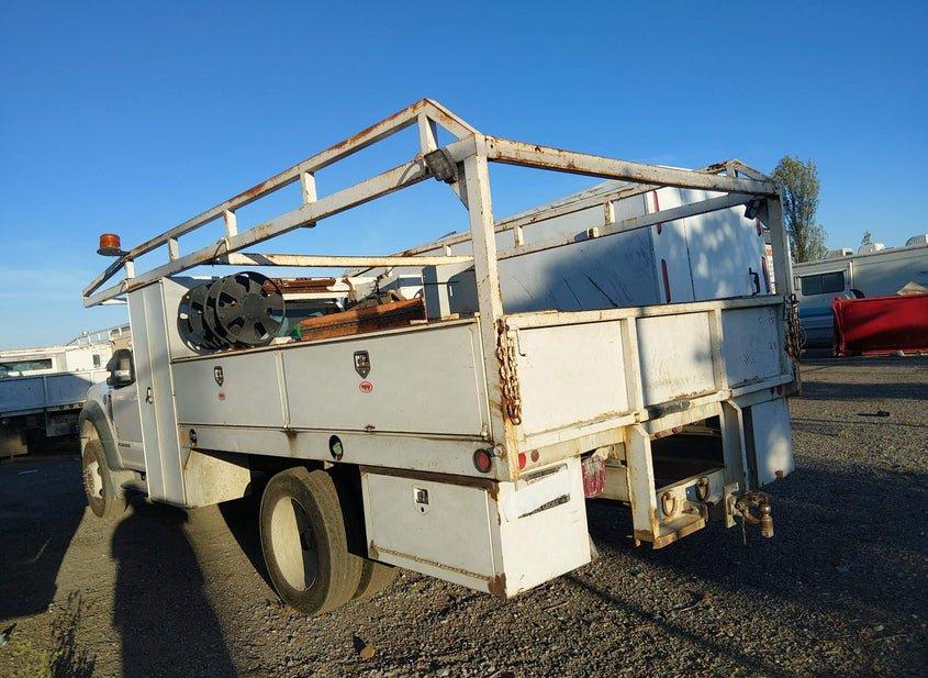 Ford F-550 Chassis