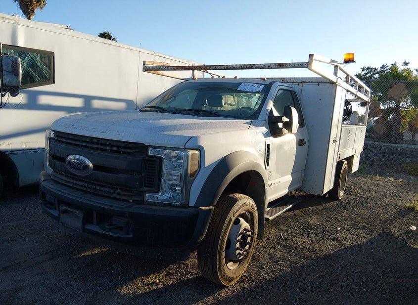 Ford F-550 Chassis