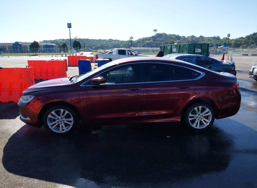Chrysler 200