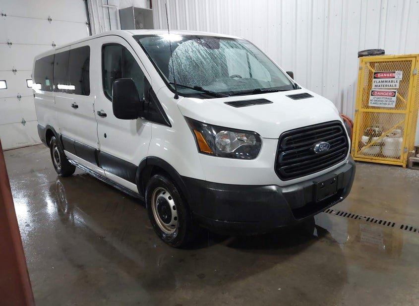 Ford Transit-150