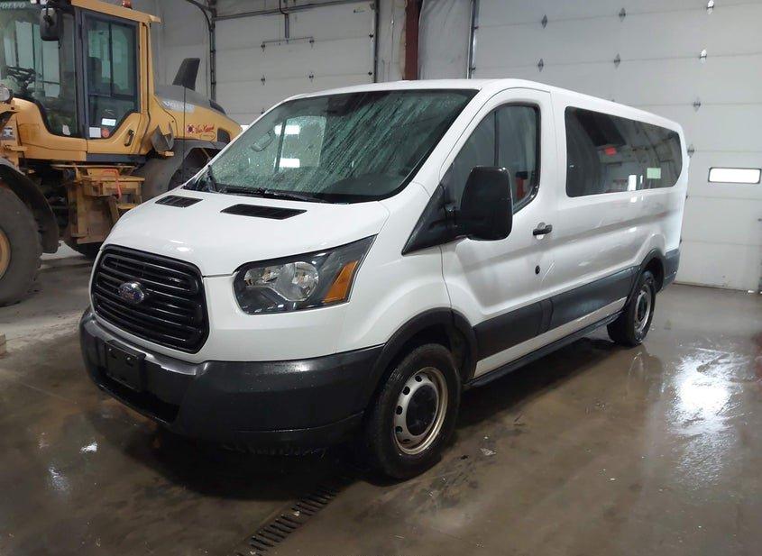 Ford Transit-150