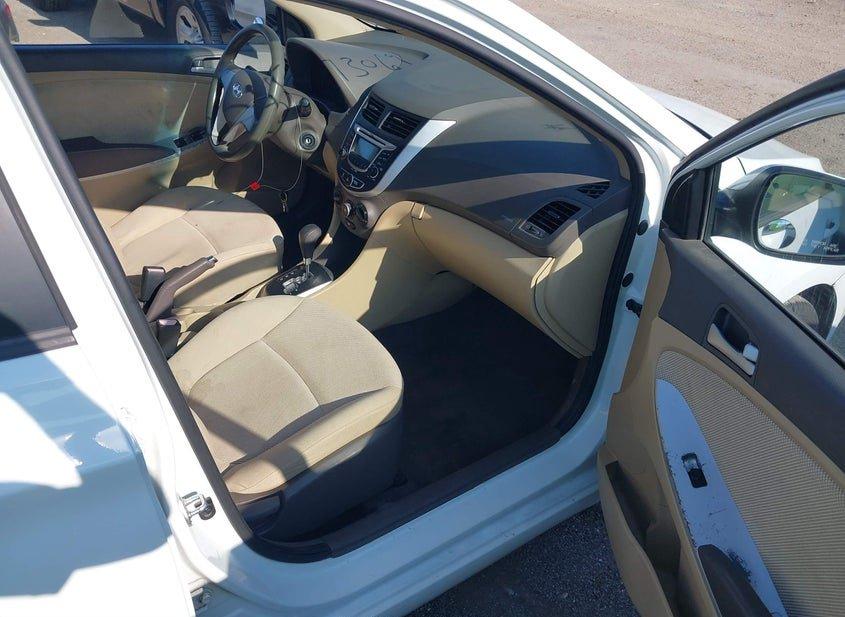 Hyundai Accent