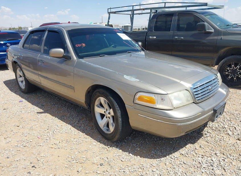 Ford Crown Victoria