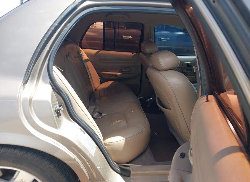 Ford Crown Victoria