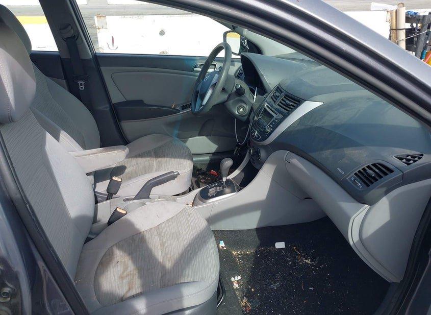 Hyundai Accent