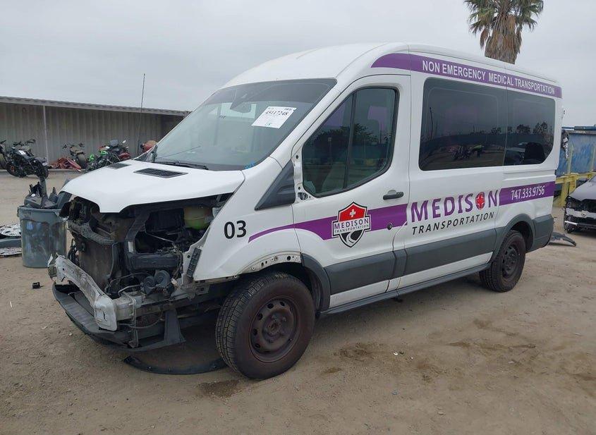 Ford Transit-150