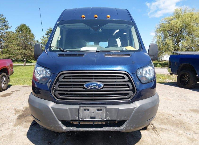 Ford Transit-350