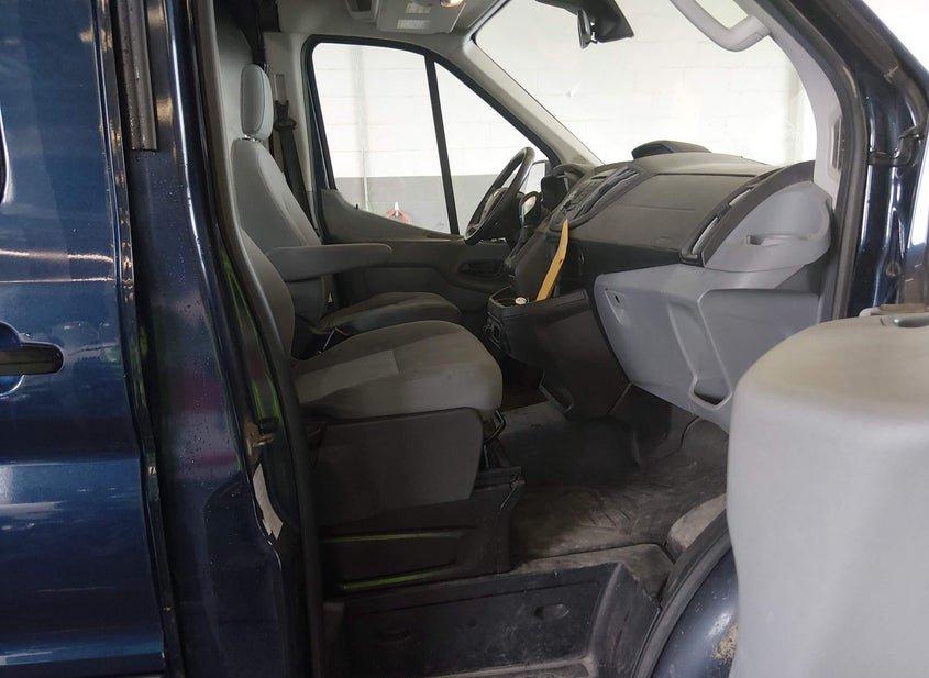 Ford Transit-350