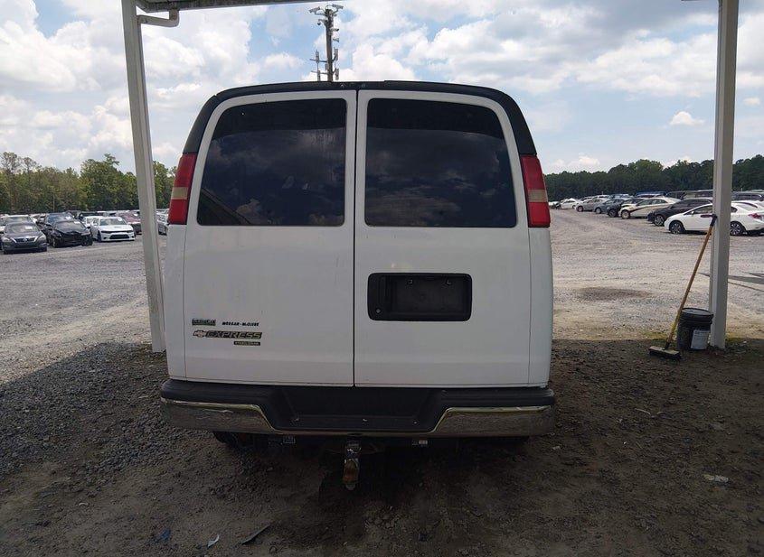 Chevrolet Express 3500