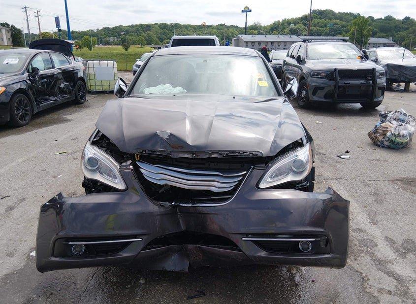Chrysler 200