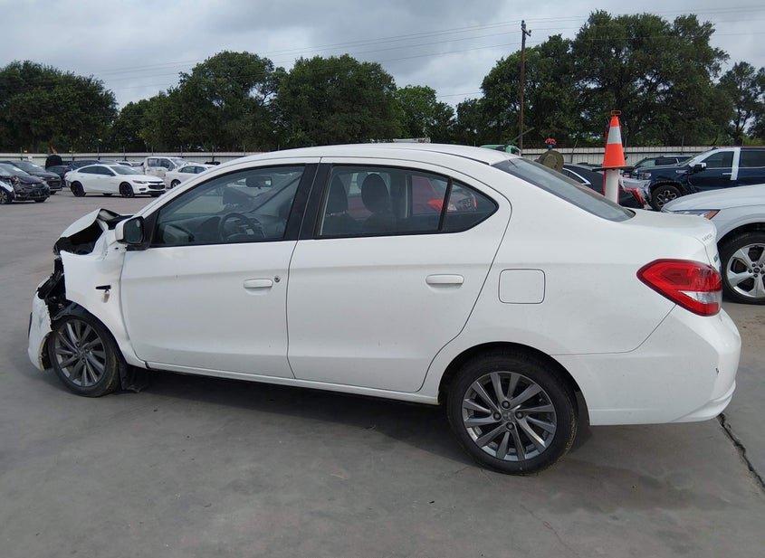 Mitsubishi Mirage G4