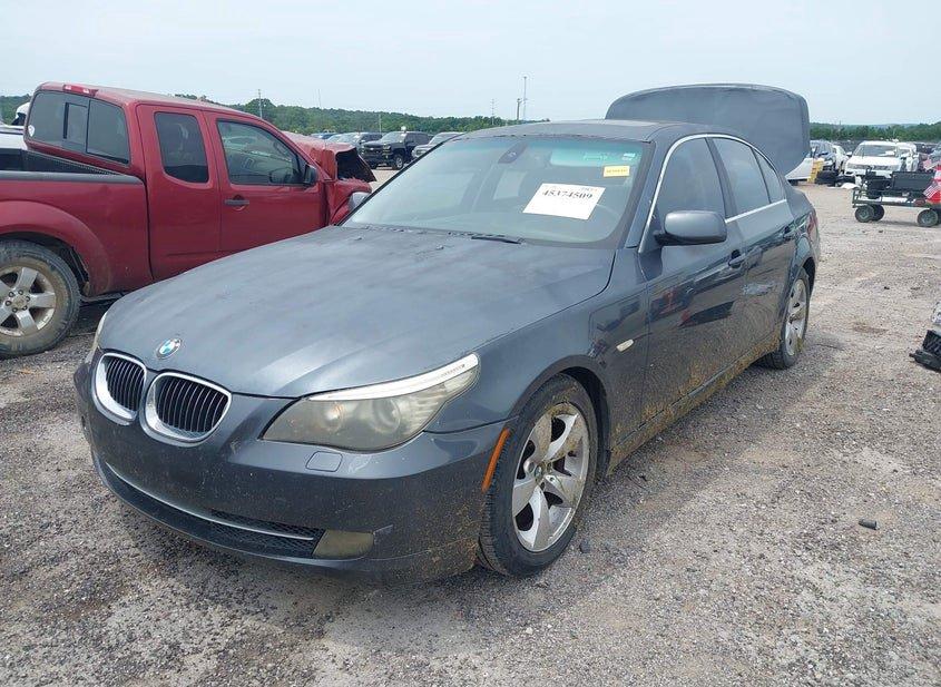 BMW 528I