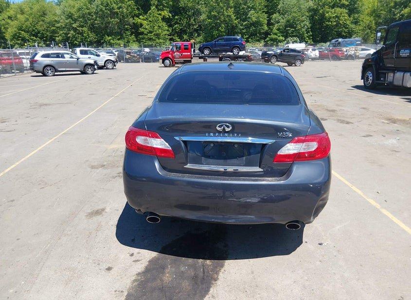 Infiniti M37X