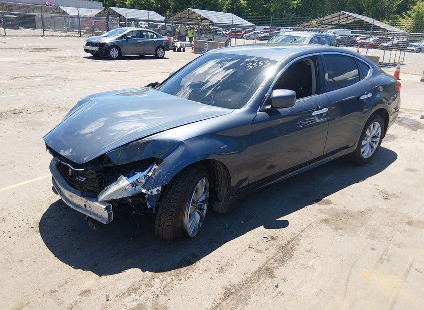 Infiniti M37X