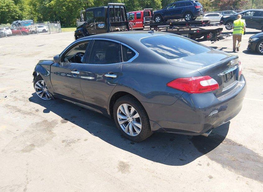 Infiniti M37X