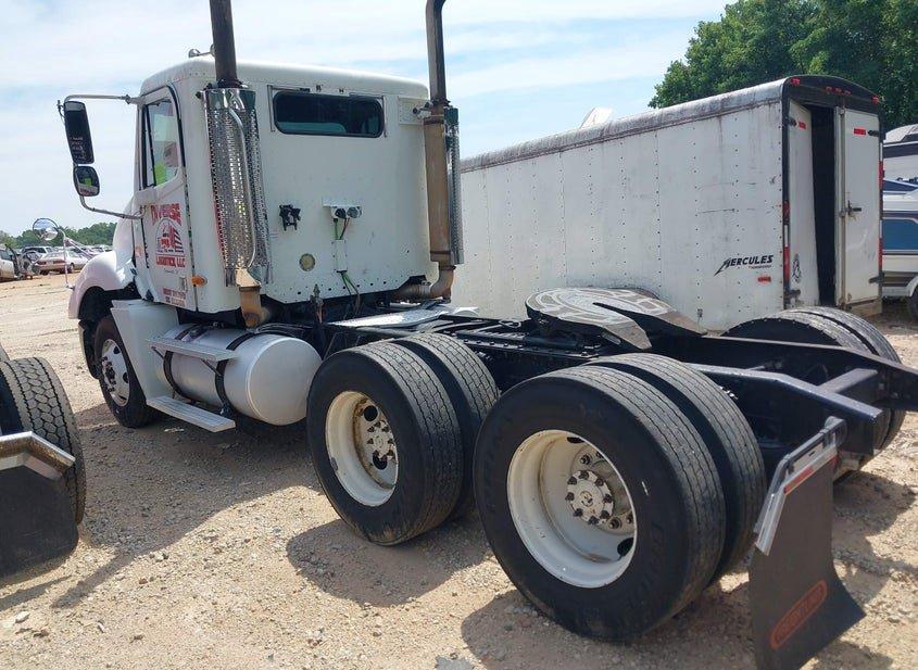 Freightliner Conventional
