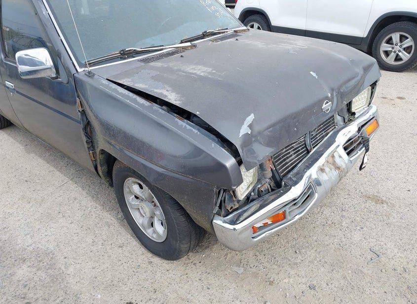 Nissan 4X2 Truck