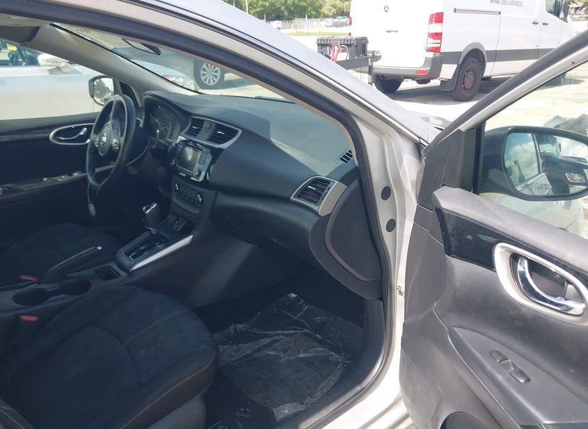 Nissan Sentra