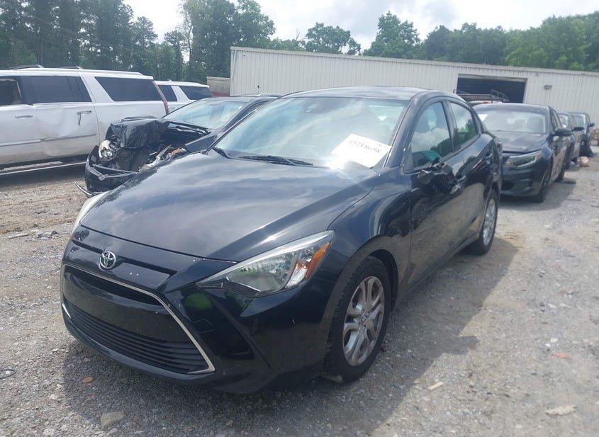 Toyota Yaris Ia