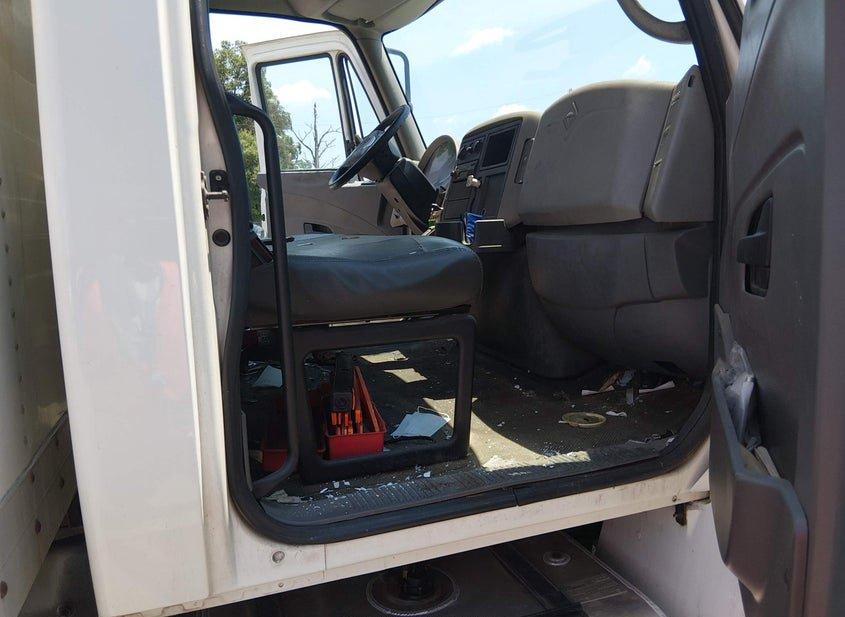 International 4000