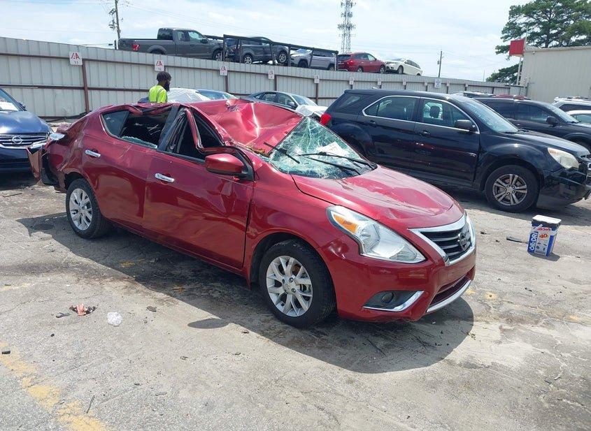 Nissan Versa