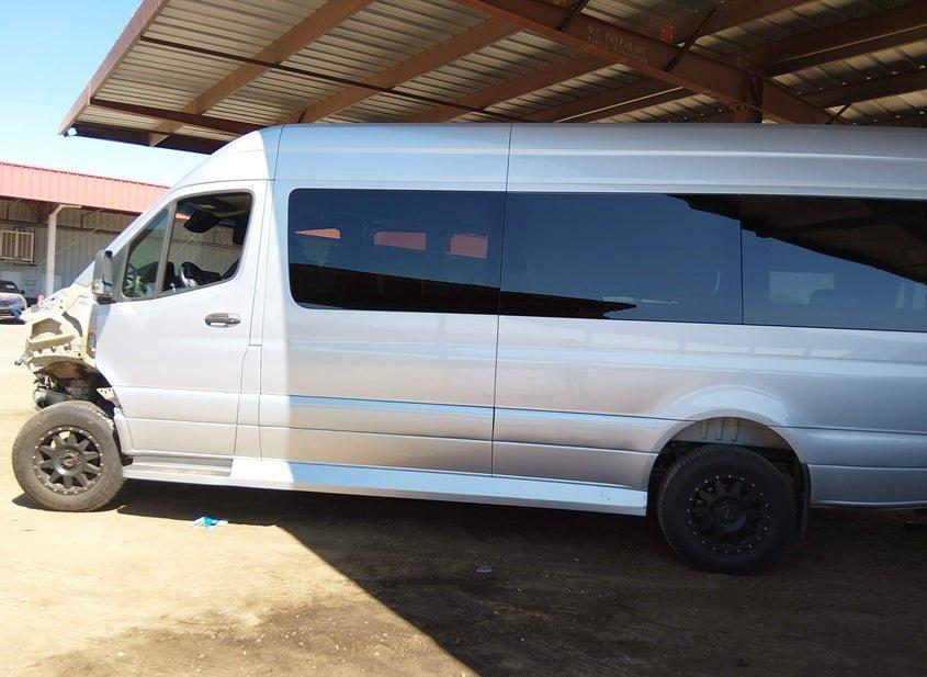 Mercedes-Benz Sprinter 2500