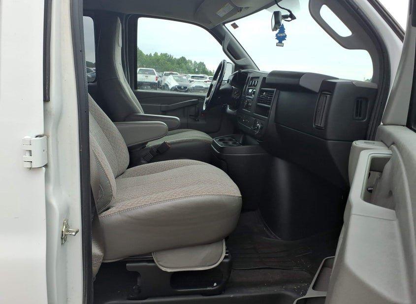 Chevrolet Express 3500