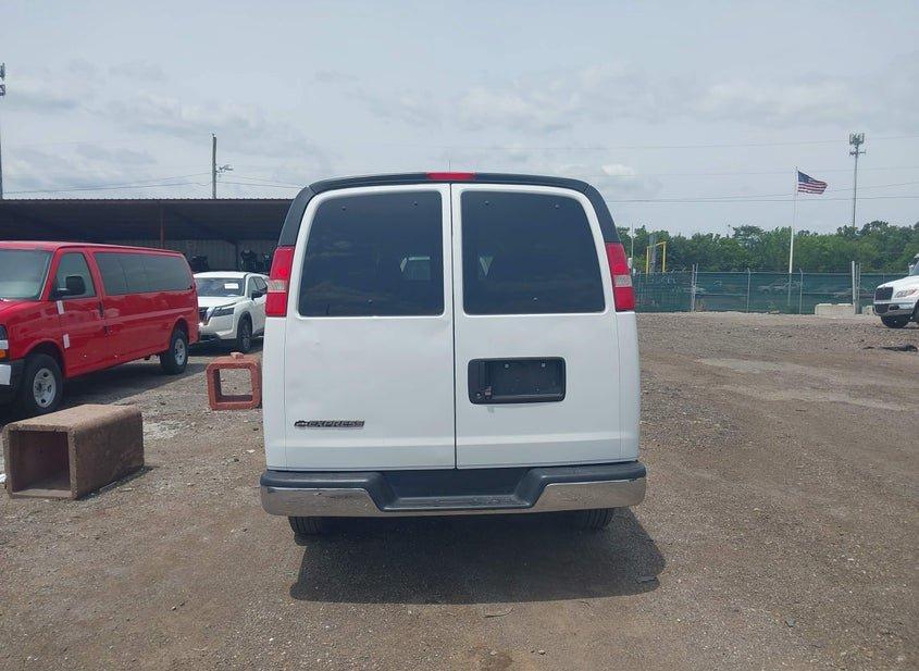 Chevrolet Express 3500