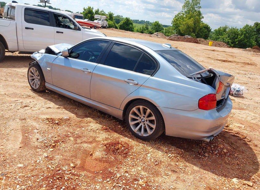 BMW 328I